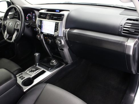 Used 2021 Toyota 4Runner SR5 Premium AWD/4WD image 35