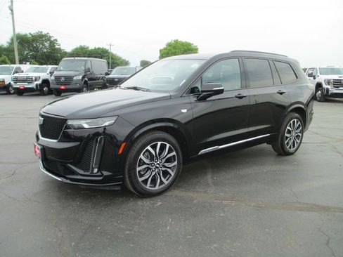 Used 2021 Cadillac XT6 Sport AWD/4WD image 11