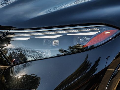 Certified 2023 Mercedes-Benz EQS 580 4MATIC SUV image 7