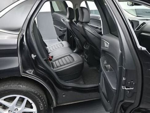 Used 2023 Ford Edge SEL w/ Convenience Package image 14