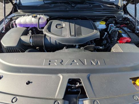 New 2026 RAM 1500 4x4 Crew Cab image 35