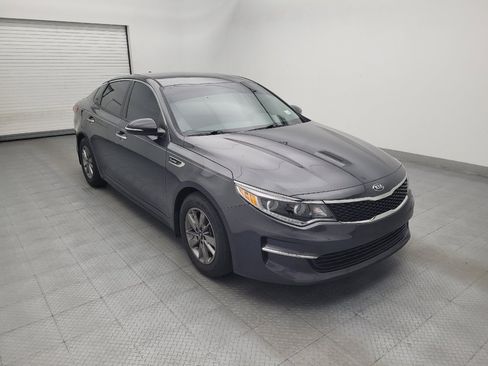 Used 2017 Kia Optima LX w/ Value Package FWD image 13
