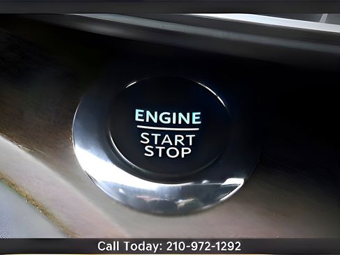 Used 2023 Ford Explorer King Ranch w/ Technology Package image 22