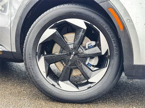 Certified 2025 Kia Sorento SX Prestige image 3