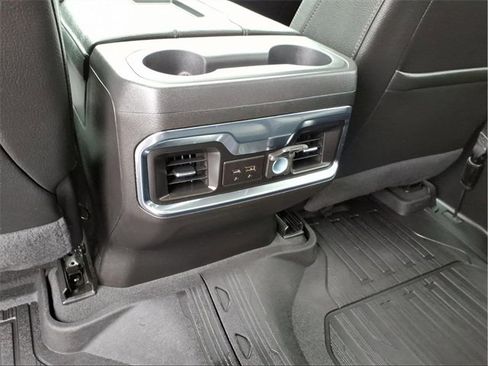 Used 2022 GMC Sierra 3500 Denali w/ Technology Package image 15