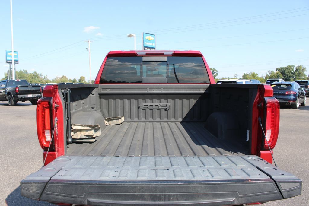 Used 2022 GMC Sierra 1500 AT4 w/ AT4 Preferred Package AWD/4WD image 14