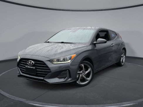 Used 2019 Hyundai Veloster 2.0 image 1