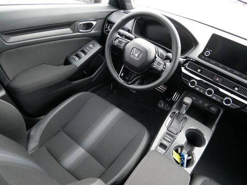 Certified 2026 Honda Civic Sport image 9