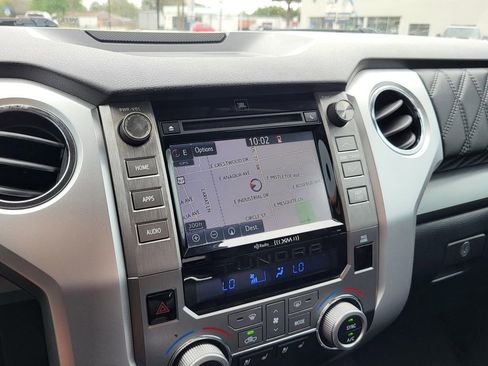 Used 2018 Toyota Tundra Platinum image 28