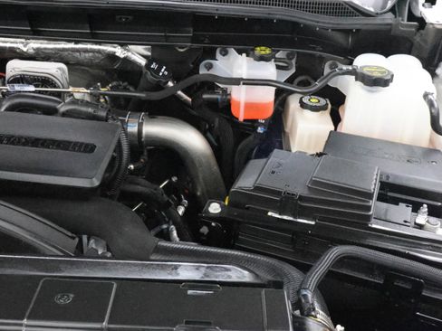 Used 2024 Chevrolet Silverado 2500 LT w/ Z71 Sport Edition image 23