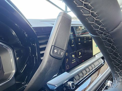 New 2026 GMC Sierra 1500 Elevation w/ LPO, Elevation Black Package image 24