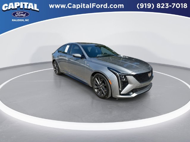 Used 2025 Cadillac CT5 V w/ Technology Package RWD image 2