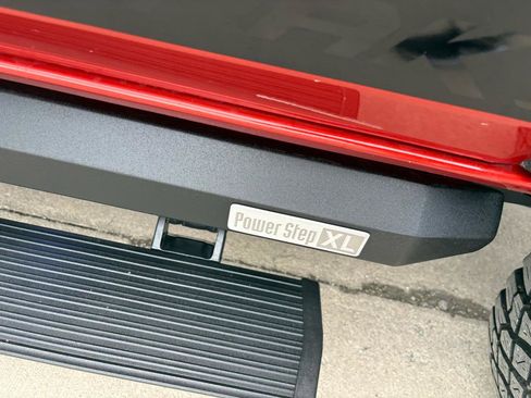 Used 2022 Ford Bronco Wildtrak image 13