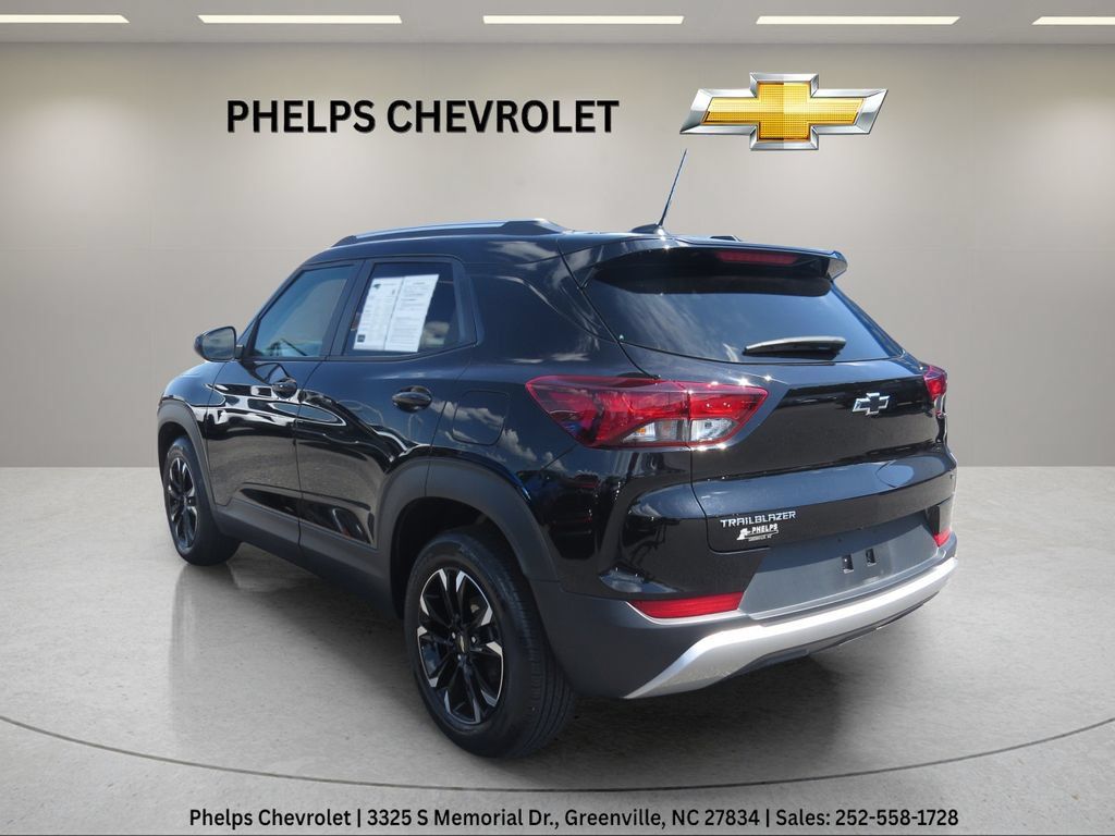 Certified 2023 Chevrolet TrailBlazer LT w/ Convenience Package FWD image 10