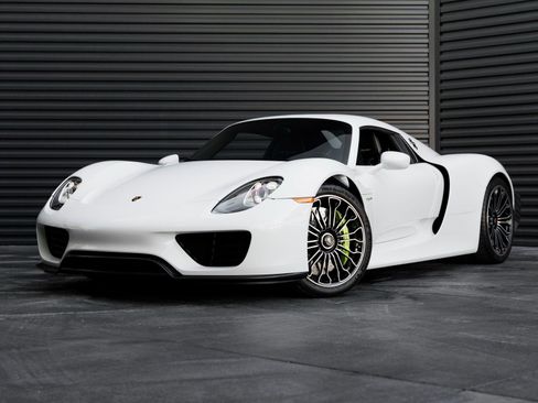 Used 2015 Porsche 918 Spyder AWD/4WD image 48