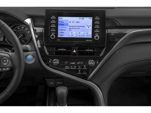 Used 2022 Toyota Camry SE FWD image 7