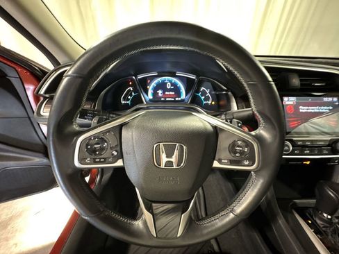 Certified 2020 Honda Civic Touring image 24