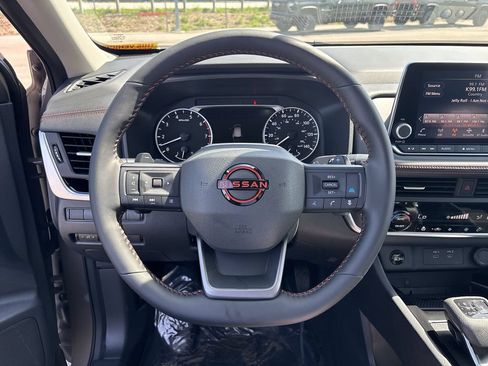 Certified 2025 Nissan Rogue SV w/ Rock Creek Premium Package AWD/4WD image 30