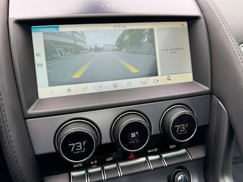 Used 2023 Jaguar F-TYPE Coupe RWD image 39