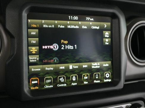 Used 2022 Jeep Wrangler Unlimited Sport w/ Sun And Sound Package AWD/4WD image 39