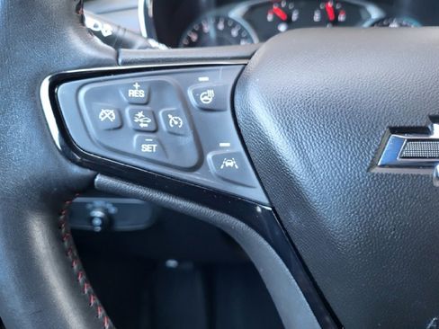 Used 2022 Chevrolet Equinox RS w/ RS Leather Package image 9