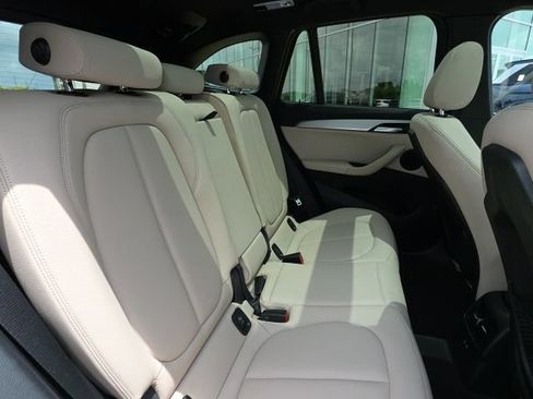 Used 2021 BMW X1 sDrive28i w/ Convenience Package FWD image 9
