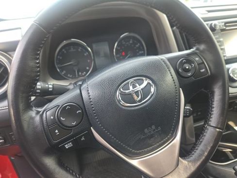 Used 2016 Toyota RAV4 XLE w/ Protection Package AWD/4WD image 5