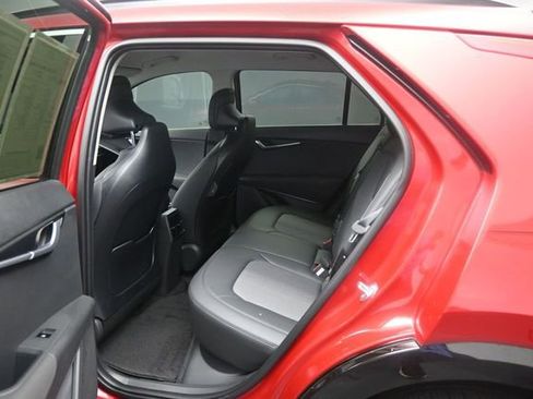 Used 2025 Kia Niro Wind FWD image 21