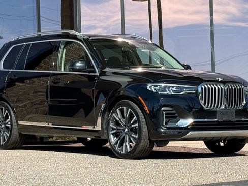 Used 2019 BMW X7 xDrive40i w/ Premium Package image 18