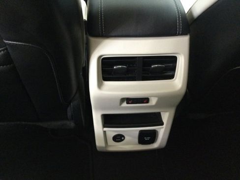 Certified 2022 Ford Edge Titanium w/ Equipment Group 301A image 15