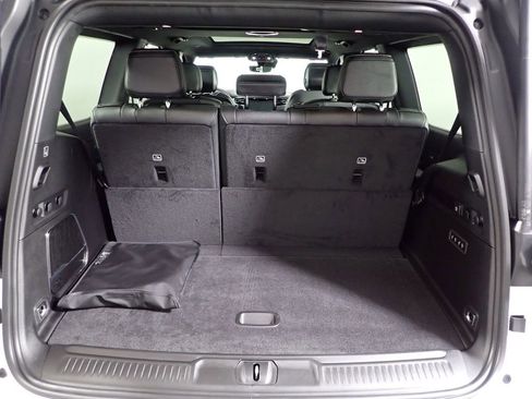 New 2026 Jeep Grand Wagoneer Limited AWD/4WD image 18