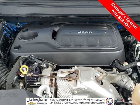 Used 2020 Jeep Cherokee Latitude Plus AWD/4WD image 30