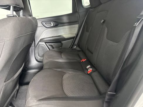 Used 2023 Jeep Compass Sport AWD/4WD image 21