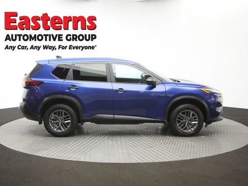 Used 2023 Nissan Rogue S AWD/4WD image 45