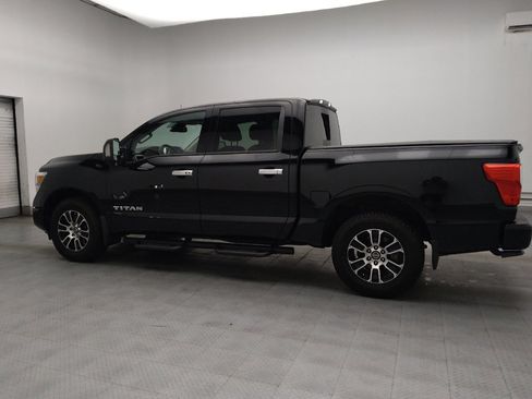 Used 2021 Nissan Titan SV w/ SV Convenience Package AWD/4WD image 3
