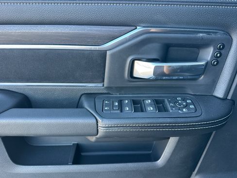 New 2026 RAM 3500 Laramie AWD/4WD image 10