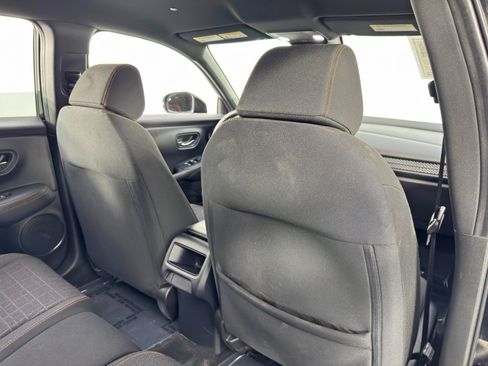 Used 2024 Honda HR-V Sport image 30
