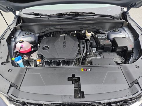 Certified 2025 Kia Sorento S w/ Panoramic Sunroof Package image 33