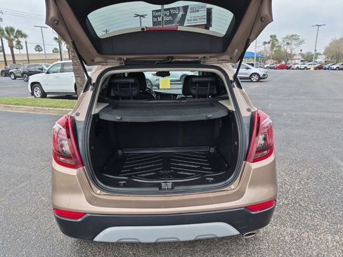 Used 2019 Buick Encore Preferred w/ Safety Package image 17