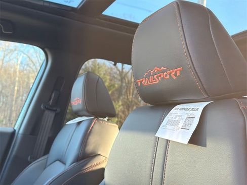 New 2025 Honda Pilot TrailSport image 16
