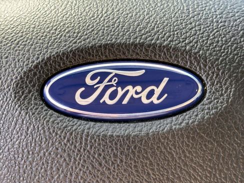 Used 2017 Ford Escape S FWD image 25