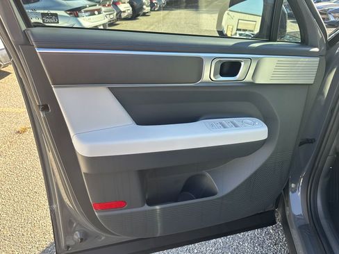 New 2026 Hyundai Santa Fe SE FWD image 11
