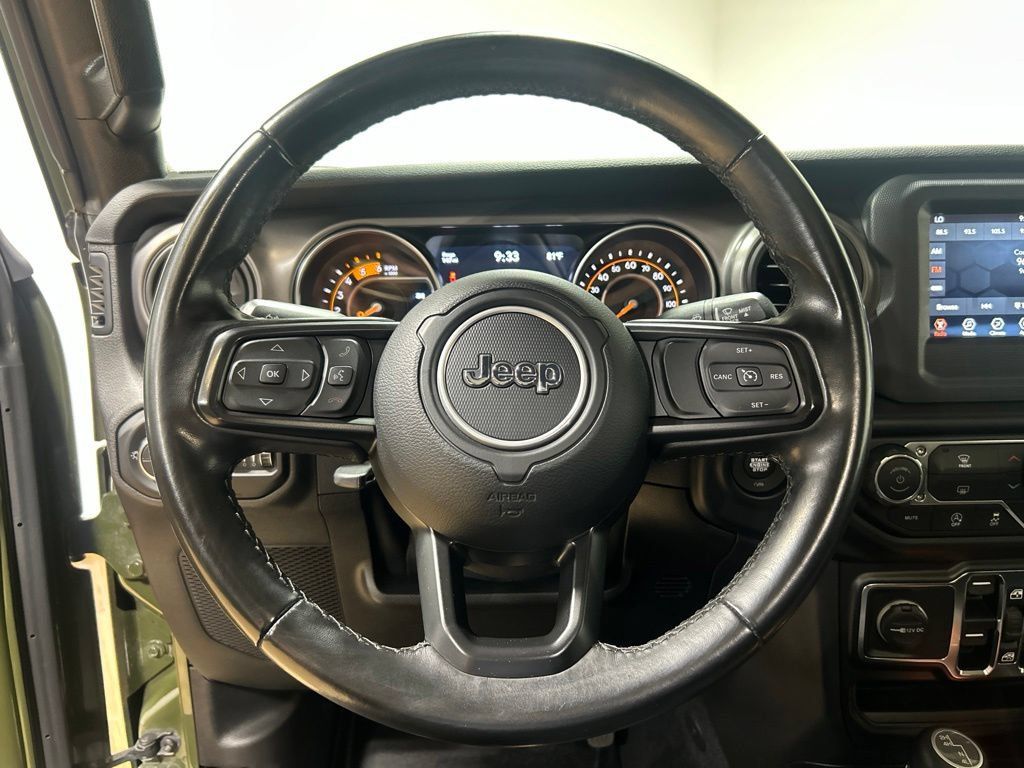 Used 2021 Jeep Gladiator Sport AWD/4WD image 24
