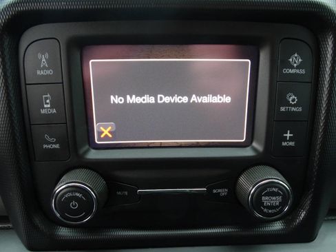 Used 2020 Jeep Wrangler Unlimited Willys Wheeler AWD/4WD image 23