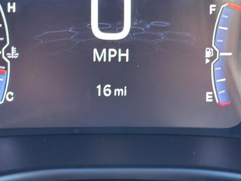 New 2026 Jeep Compass Latitude image 28