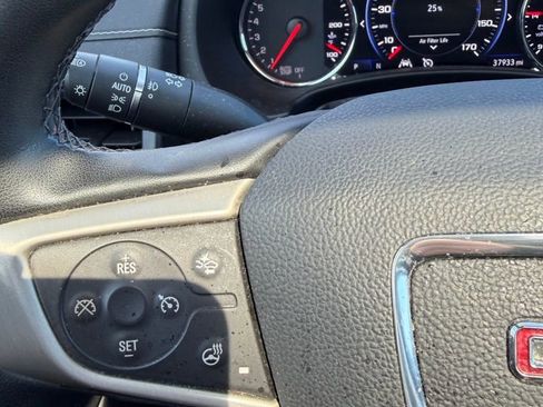 Used 2023 GMC Terrain Denali image 18