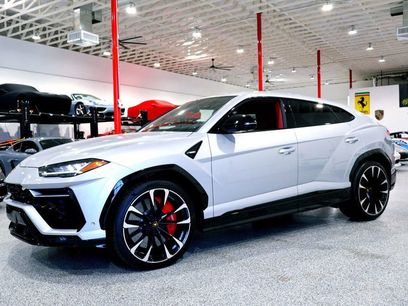 Used 2022 Lamborghini Urus