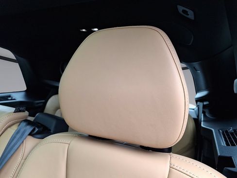 Used 2023 Volvo XC90 B6 Ultimate w/ Protection Package Premier AWD/4WD image 27