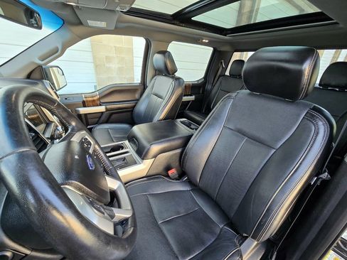 Used 2018 Ford F150 Lariat image 27