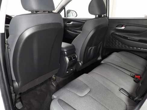 Used 2022 Hyundai Santa Fe SE image 11